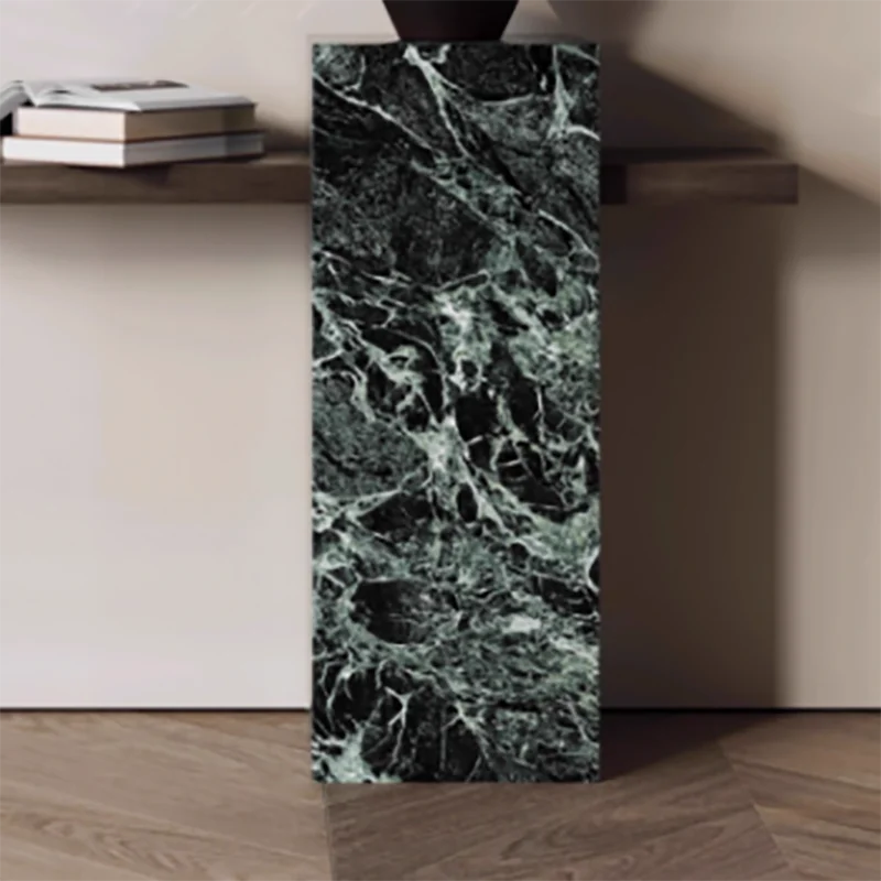 The Pillar Floating Console